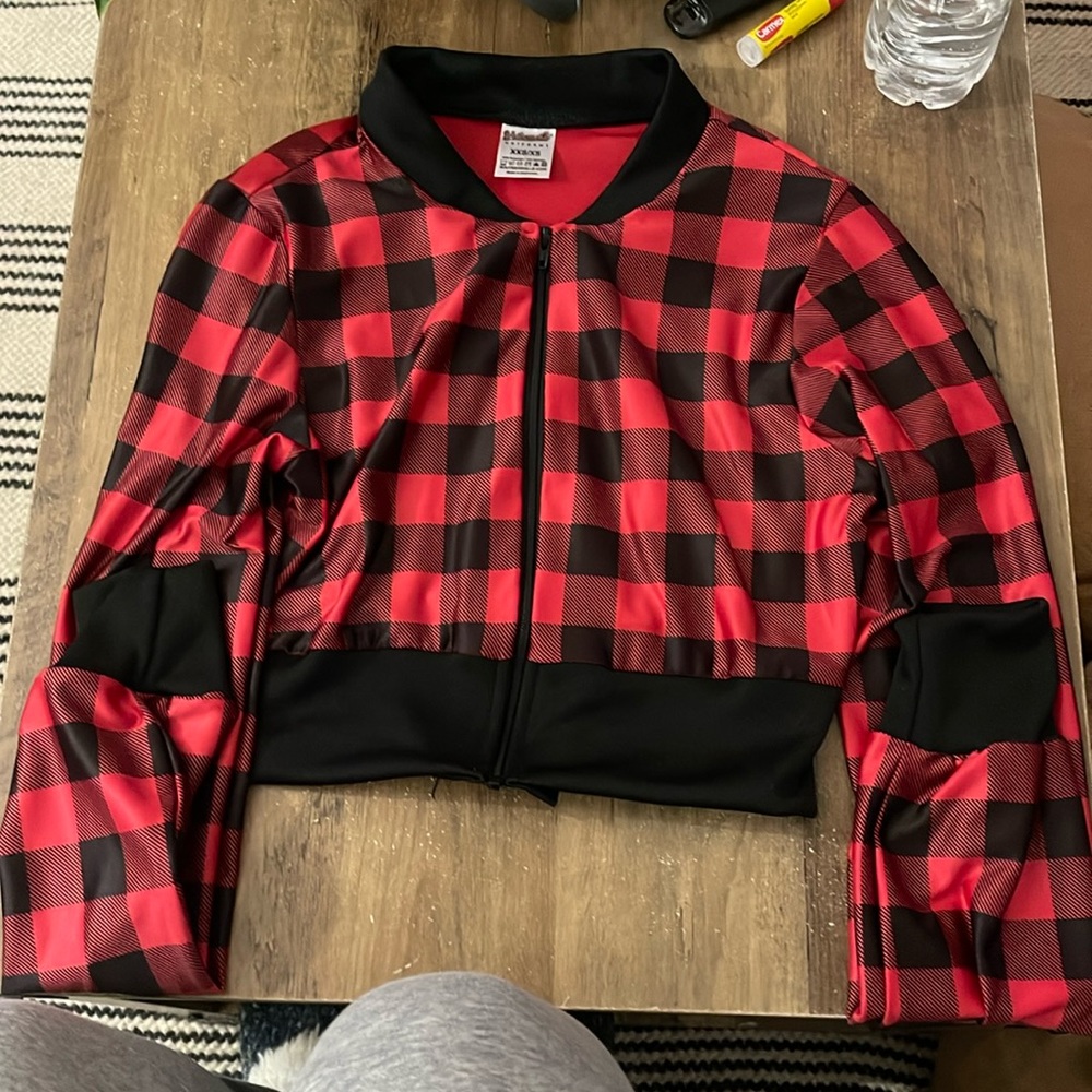 Twin peaks cropped jacket